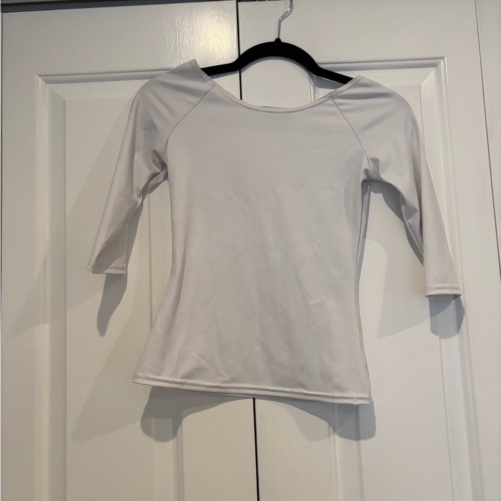Blackmilk White Off the Shoulder Crop Top EUC 🤍